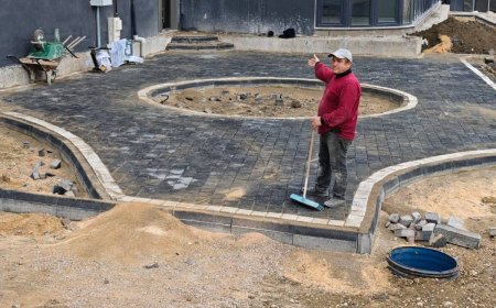 İNEGOL KİLİTLİ  TAŞ PARKE BOGDUR DÖŞEME  VE ESKİ CİKMA KİLİTLİ Lİ TAŞ DÖŞEME  İŞLERİ  KİLİT TAŞ PARKE TAMİRİ  PANEL ÇİT İŞLERİ ÇİM EKME PEYZAJ İŞLERİ PİRKET DUVAR İŞLERİ ANAKTAR TESLİM YAPILIR SADECE İŞÇİLİK DE YAPİLİR FİYATLARIMIZ UYGUNDUR 0539700 9660