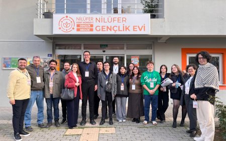 Nilüfer Kent Konseyi Gençlik Meclisi’nde eş başkanlar Söker ve Varol oldu